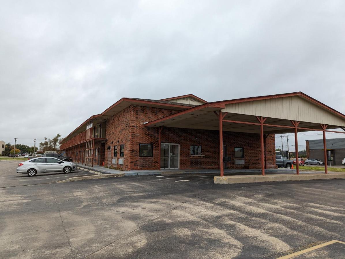 Okc Hotel Оклахома-Сити Экстерьер фото