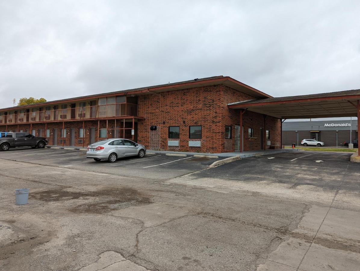 Okc Hotel Оклахома-Сити Экстерьер фото